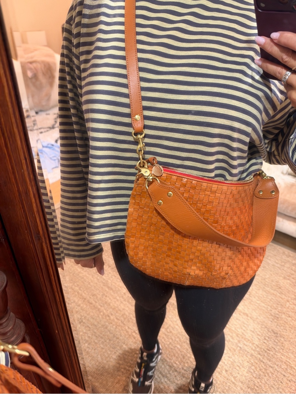 Clare V Moyan Messenger Woven Crossbody Bag in Cognac Brown with Gold Hardware - Picture 9 of 14